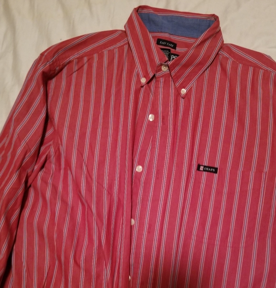 Clothes - Picture 5 of 8